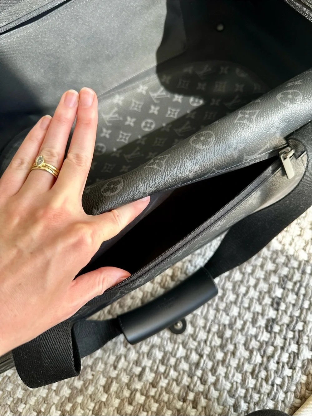 Louis Vuitton Horizon Soft Duffel 55 - Monogram Eclipse Canvas